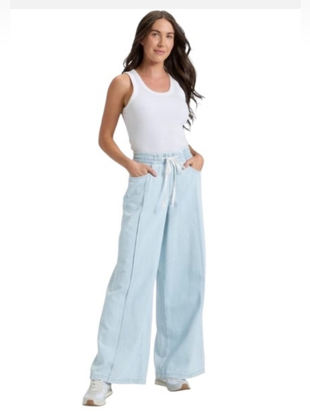 NWOT Universal Thread™ High-Rise Drawstring Soft Utility Jeans Light Wash Size L